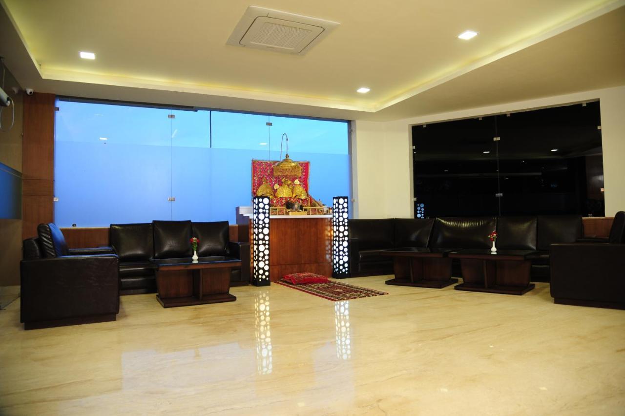 Hotel Grand Sharan Katra  Esterno foto