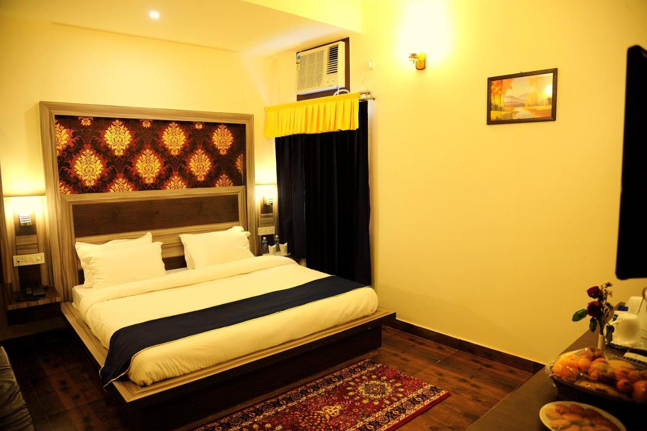 Hotel Grand Sharan Katra  Esterno foto