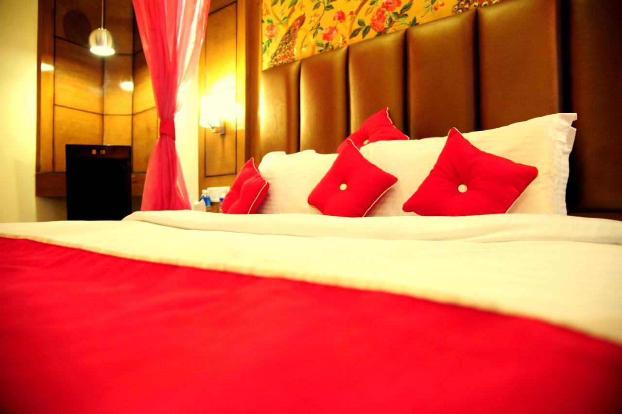 Hotel Grand Sharan Katra  Esterno foto