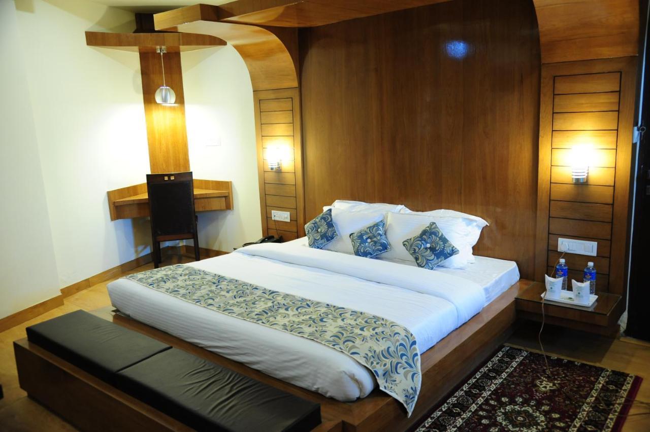 Hotel Grand Sharan Katra  Esterno foto