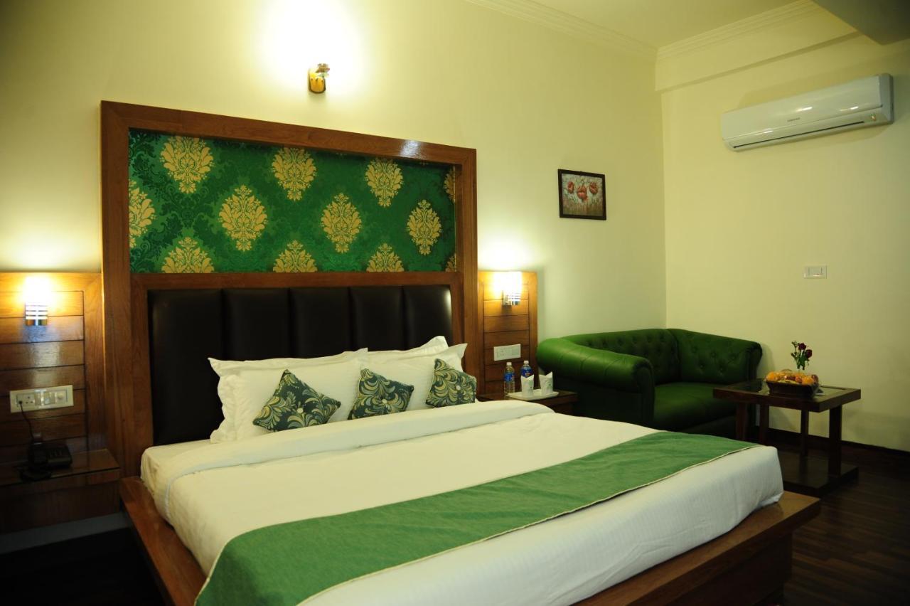 Hotel Grand Sharan Katra  Esterno foto