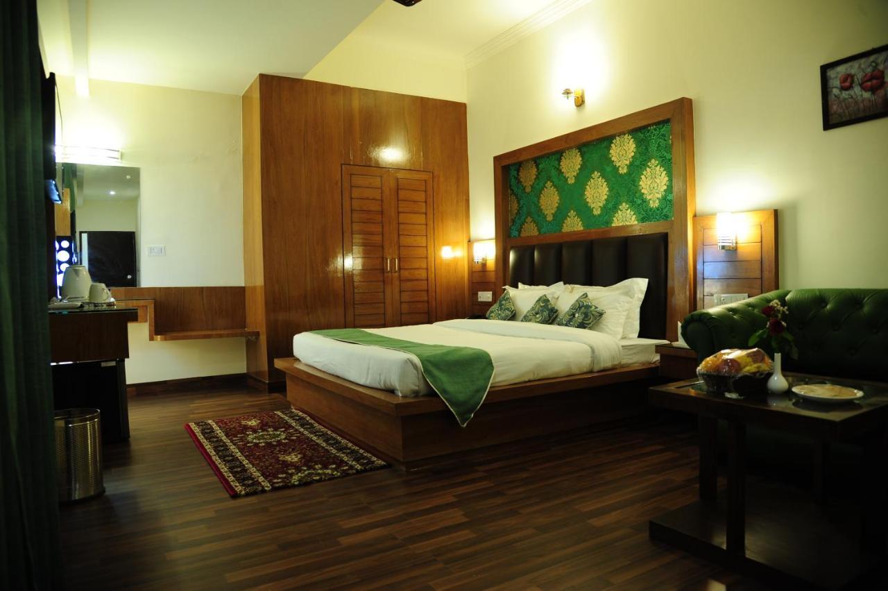 Hotel Grand Sharan Katra  Esterno foto